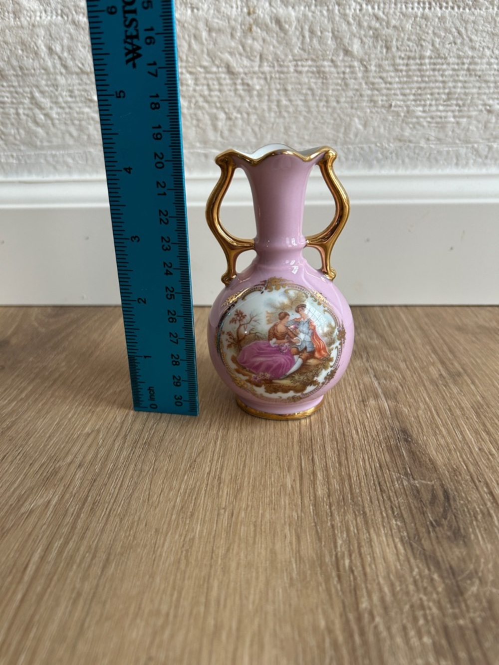 Limoges Pink Porcelain Double-Handled Vase with Gold Trim - Picture 11 of 13